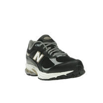 New Balance 2002R Black Sea Salt Gold Metallic — kolab