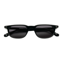 Novis Coal Black