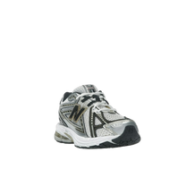 New Balance 1906R White Metallic Gold (PS) — kolab