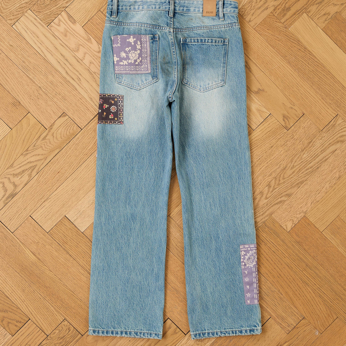 Tapestry Chalk Jeans, detail 2