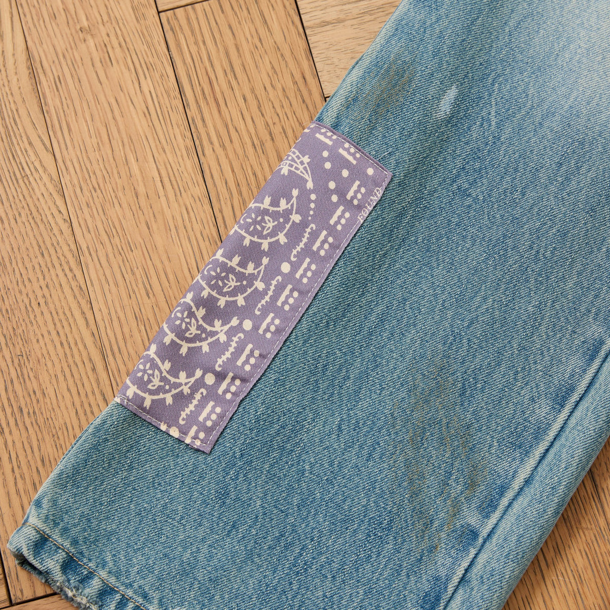 Tapestry Chalk Jeans, detail 4