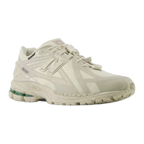 New Balance 1906R Gore-Tex Shipyard Oregano — kolab