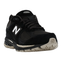 New Balance 2002R Black Oat — kolab