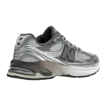 New Balance 2010 Metallic Silver Grey · kolab