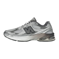 New Balance 2010 Metallic Silver Grey · kolab