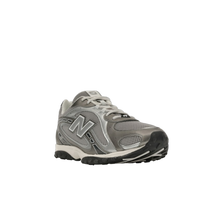 New Balance 204L Dark Silver Metallic — kolab