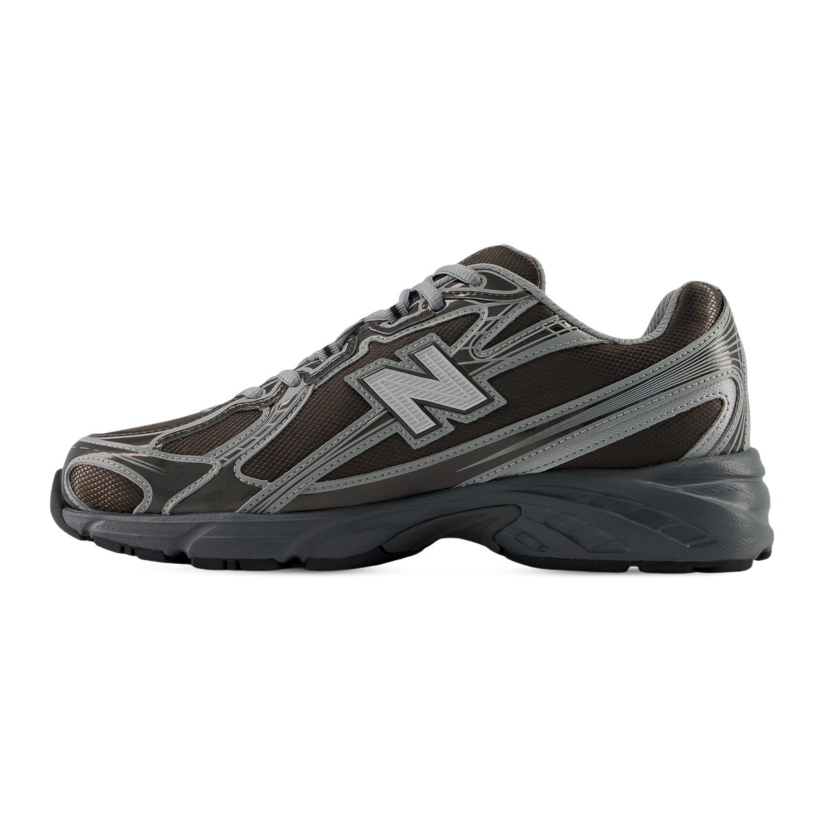 New Balance 740 Black Metallic — kolab