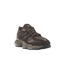 New Balance 9060 Mono Cortado · kolab