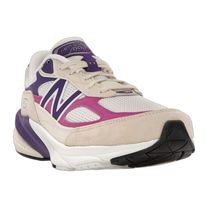 New Balance 990v6 MiUSA Magenta Pop — kolab